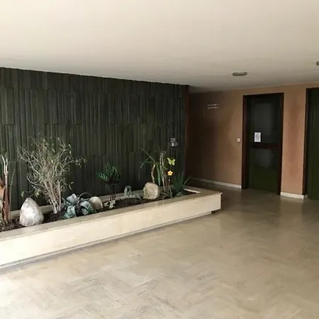 2p Avec Terrasses, Parking Prive, A 100m Des Plages - Juan-les-pins - Fr-1-252-196 Apartment